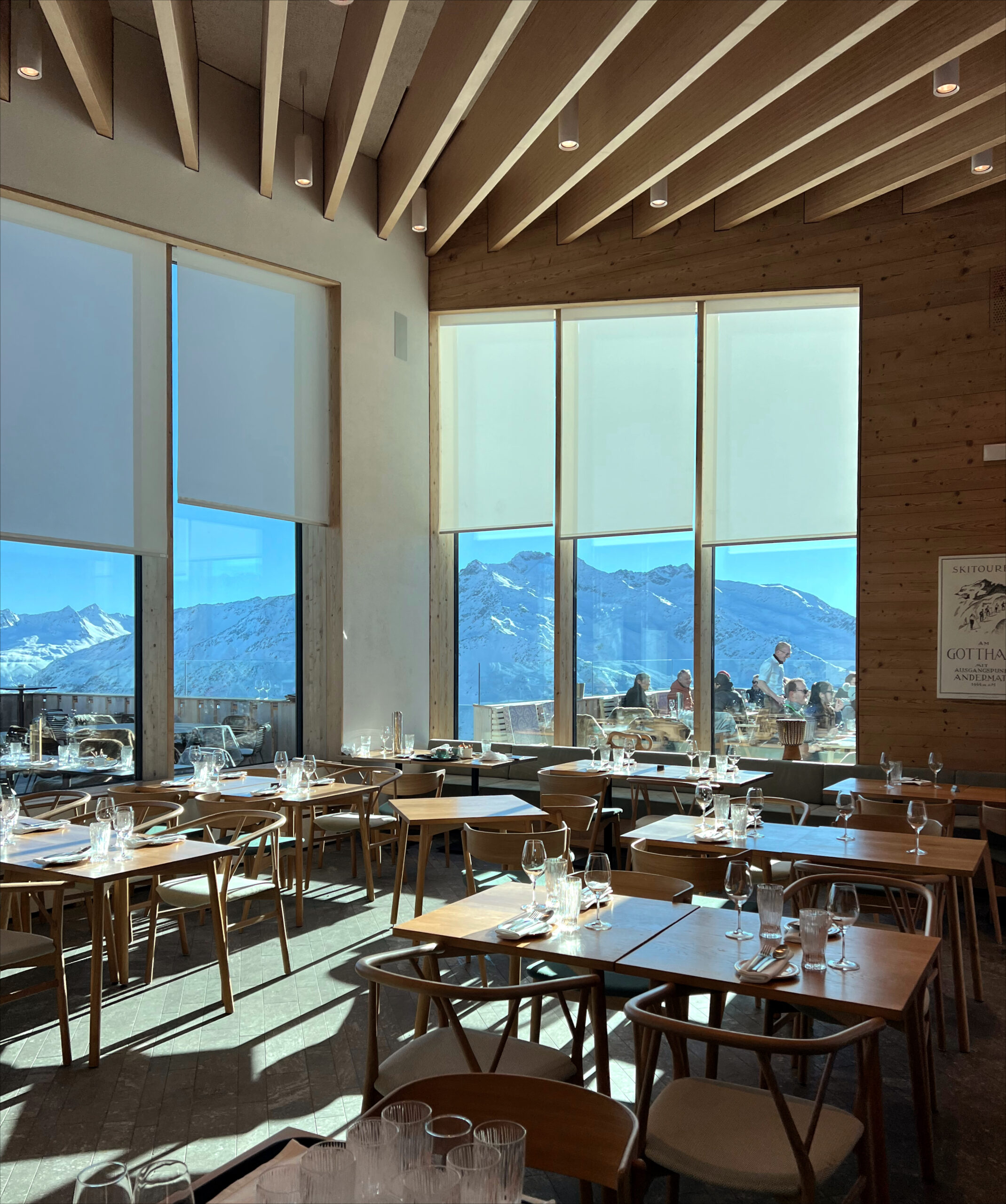 Restaurant Gütsch by Markus Neff