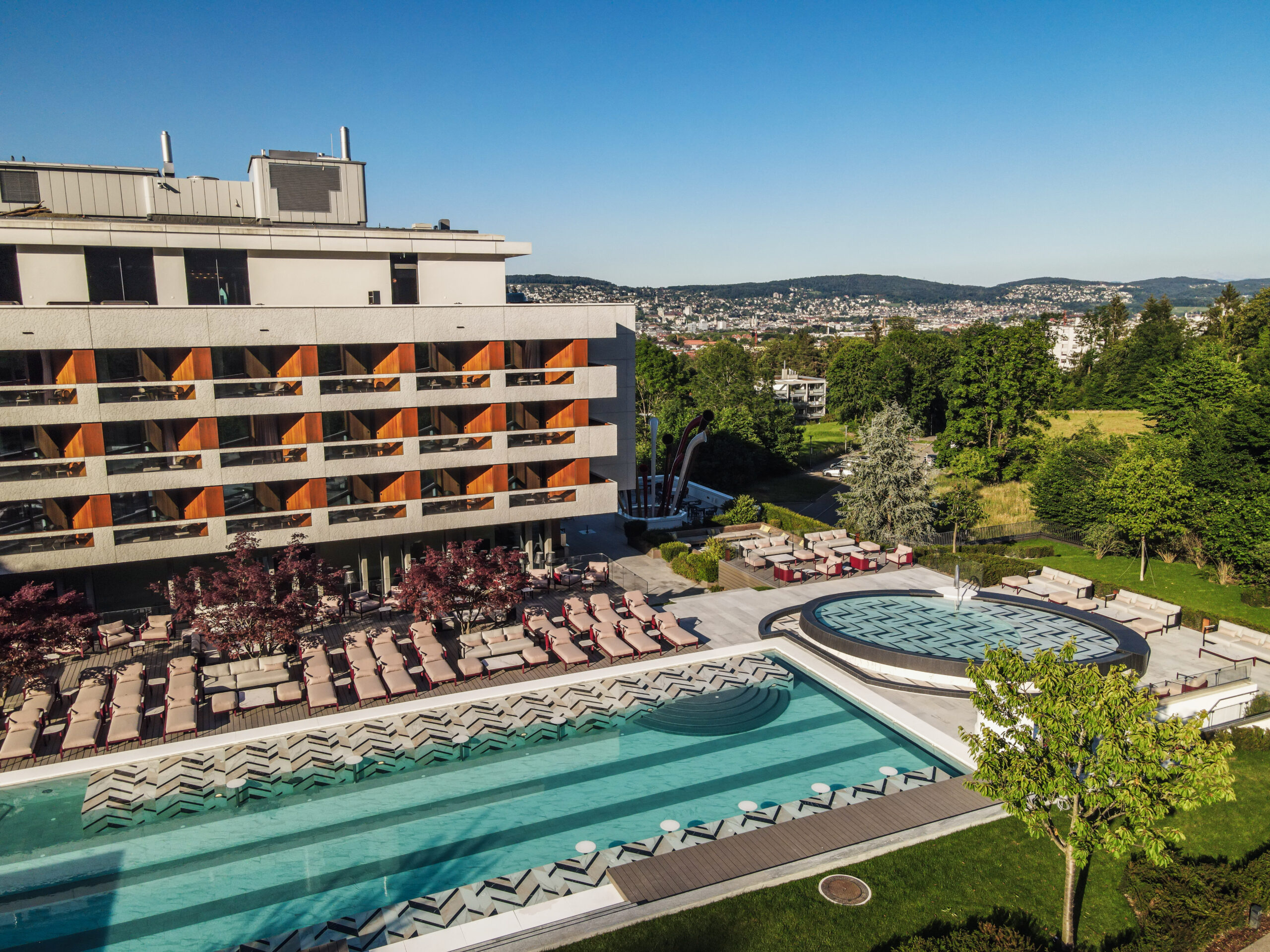 The Social Pool &#8211; FIVE Zurich Hotel