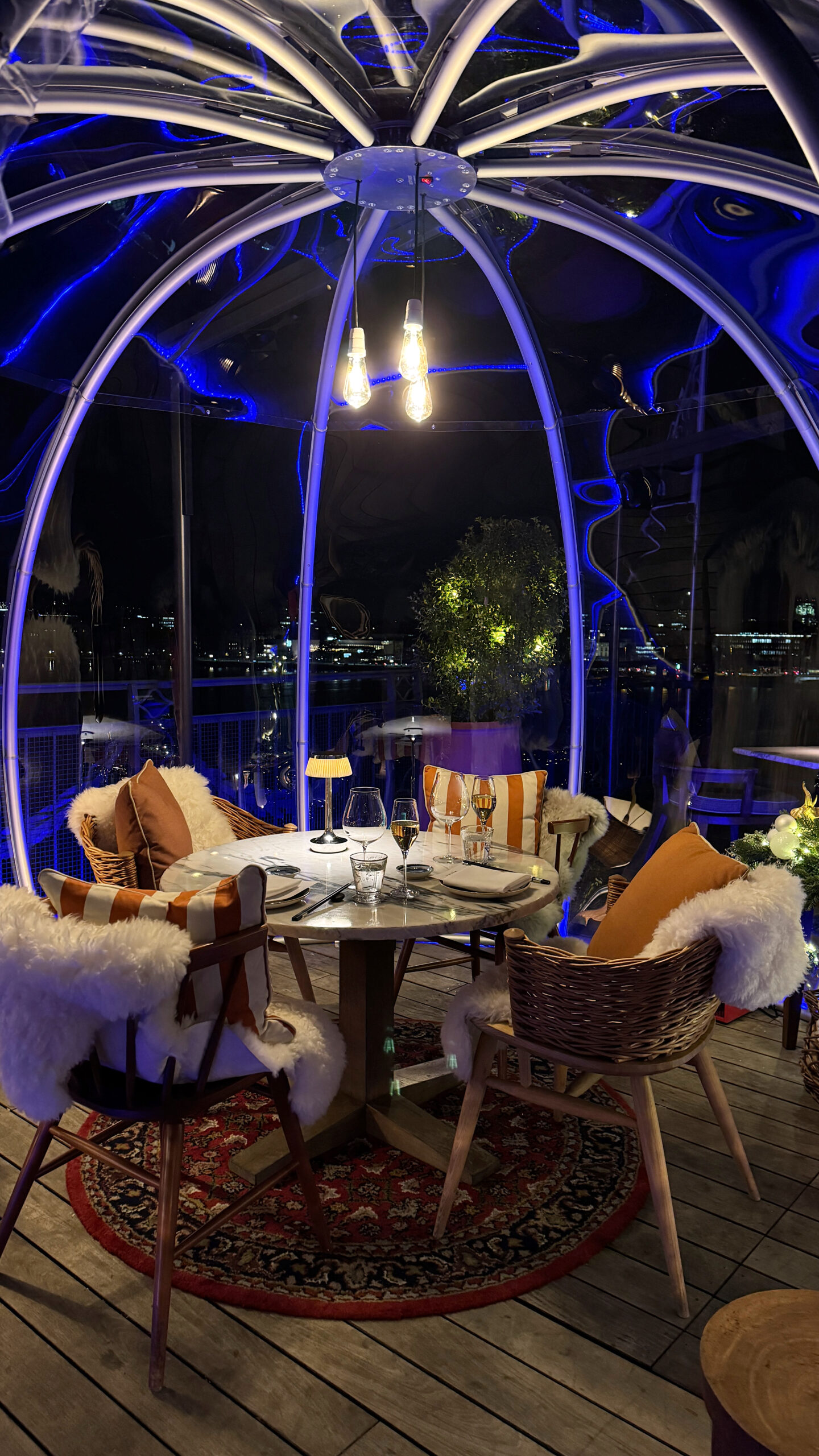 La Reserve Eden Au Lac Zurich La Muña Bubble Pop-Up