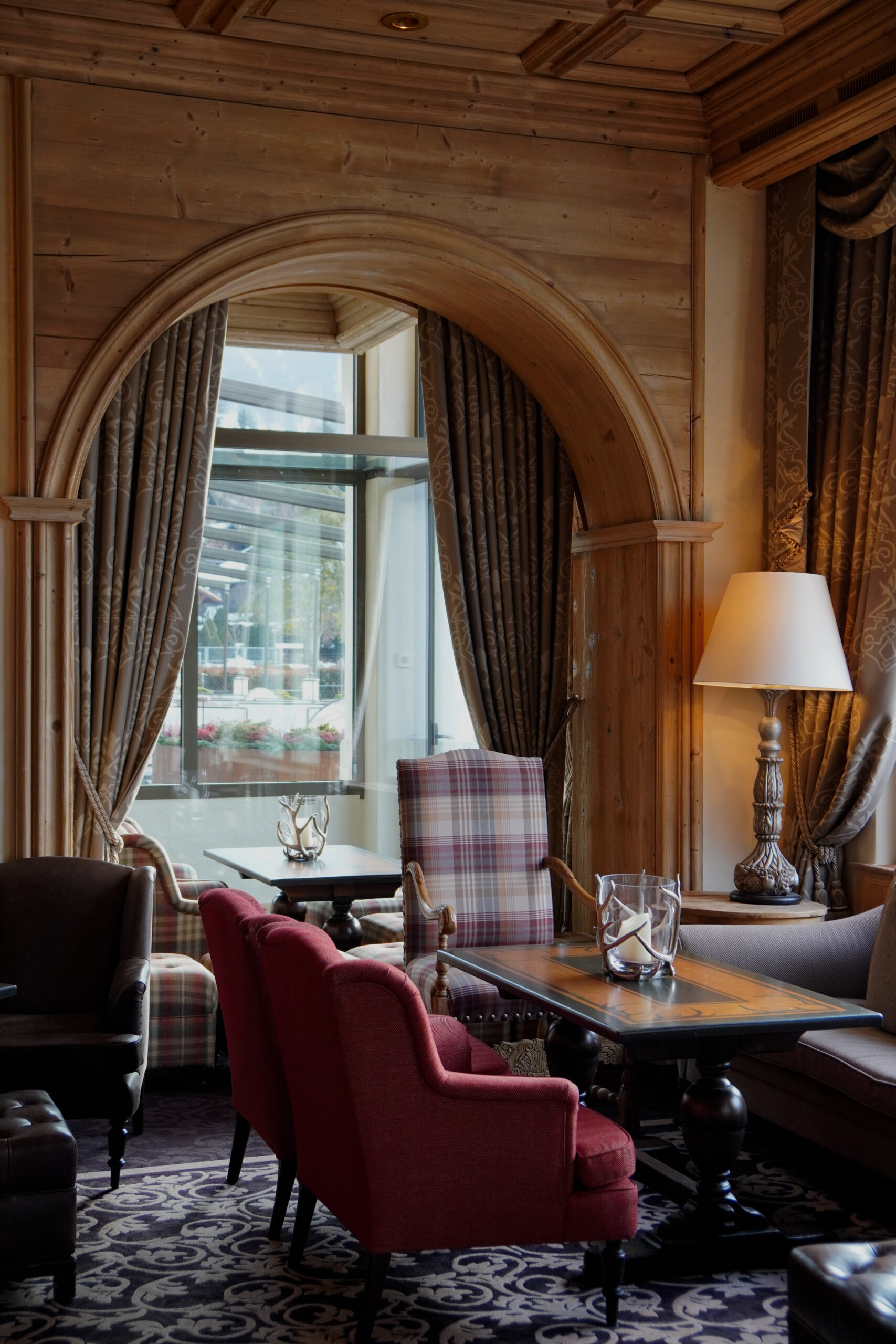Gstaad Palace Hotel: Swiss Winter Elegance